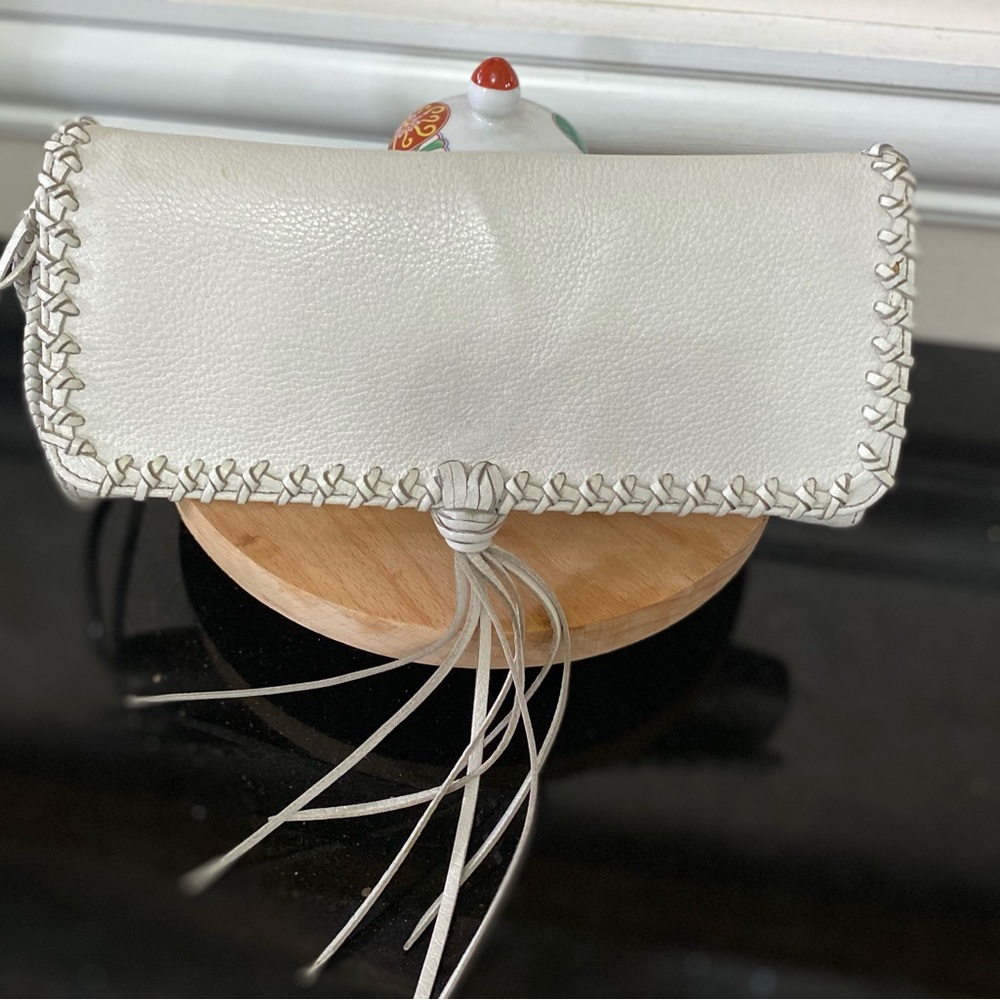 Banana Republic Textured Leather Wristlet Wallet